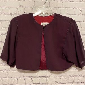 After Dark Size 8 Burgundy Sequin Hem cropped cape